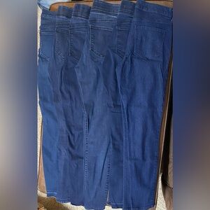 Lot of 6 pairs of Old Navy jeans